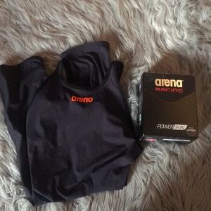 Arena Powerskin Carbon Pro